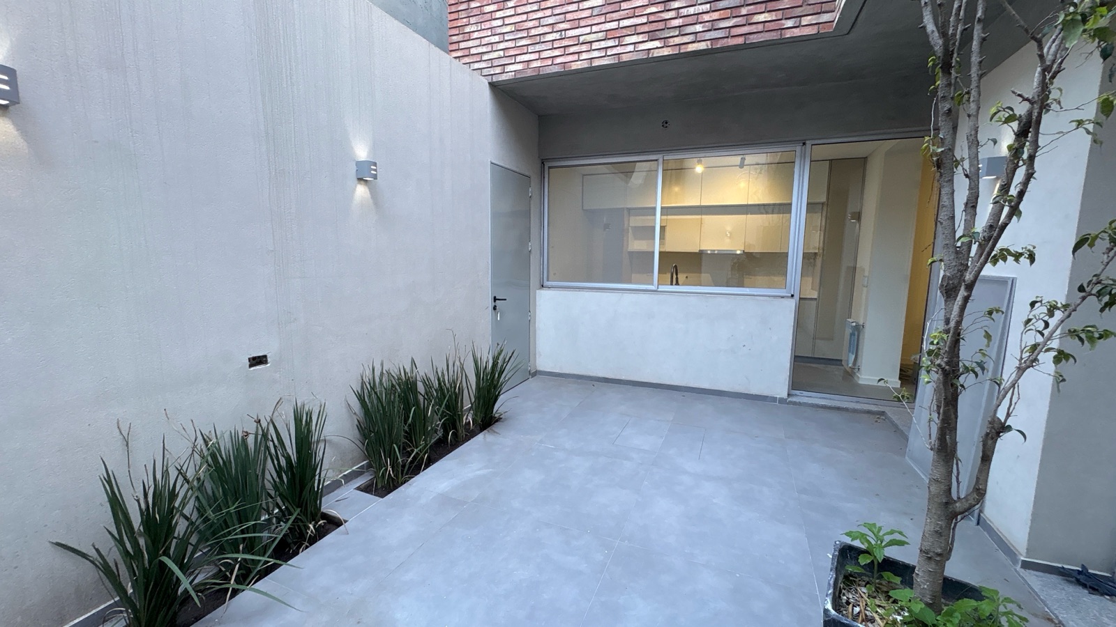 venta casa de pasillo 3 dormitorios estrenar zona rio