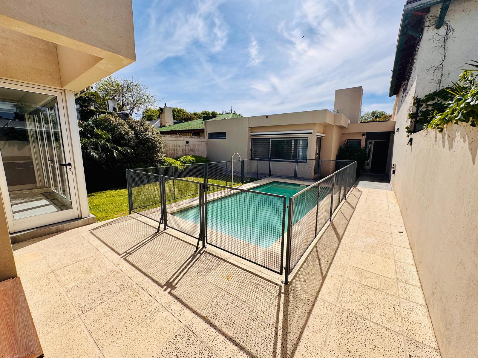 alquiler casa 3 dormitorios alberdi jardin pileta