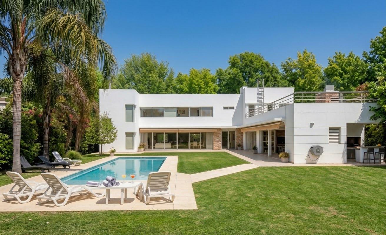 venta de casa en country los alamos ibarlucea categoria