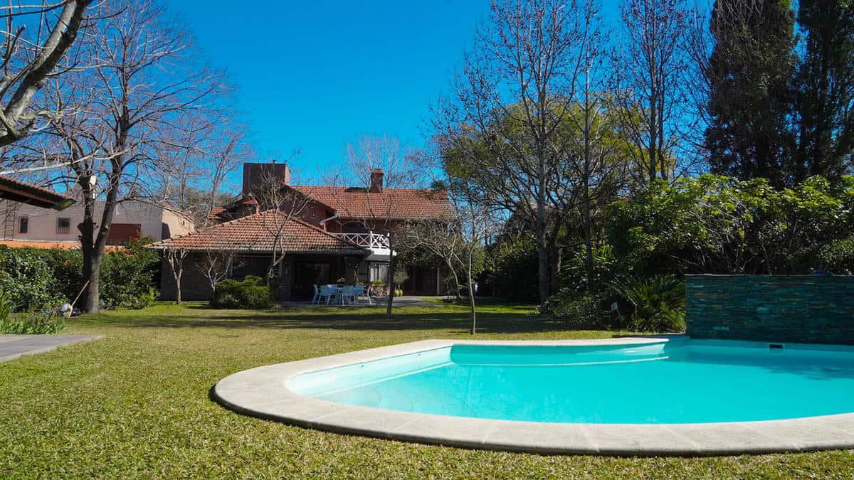 venta casa 5 dormitorios fisherton