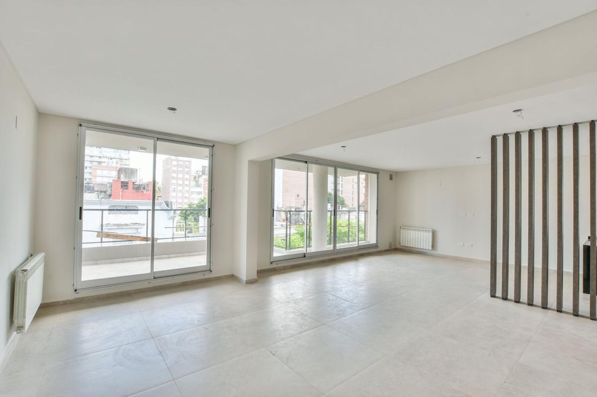 venta piso exclusivo catamarca 2000 pileta cochera quincho centro
