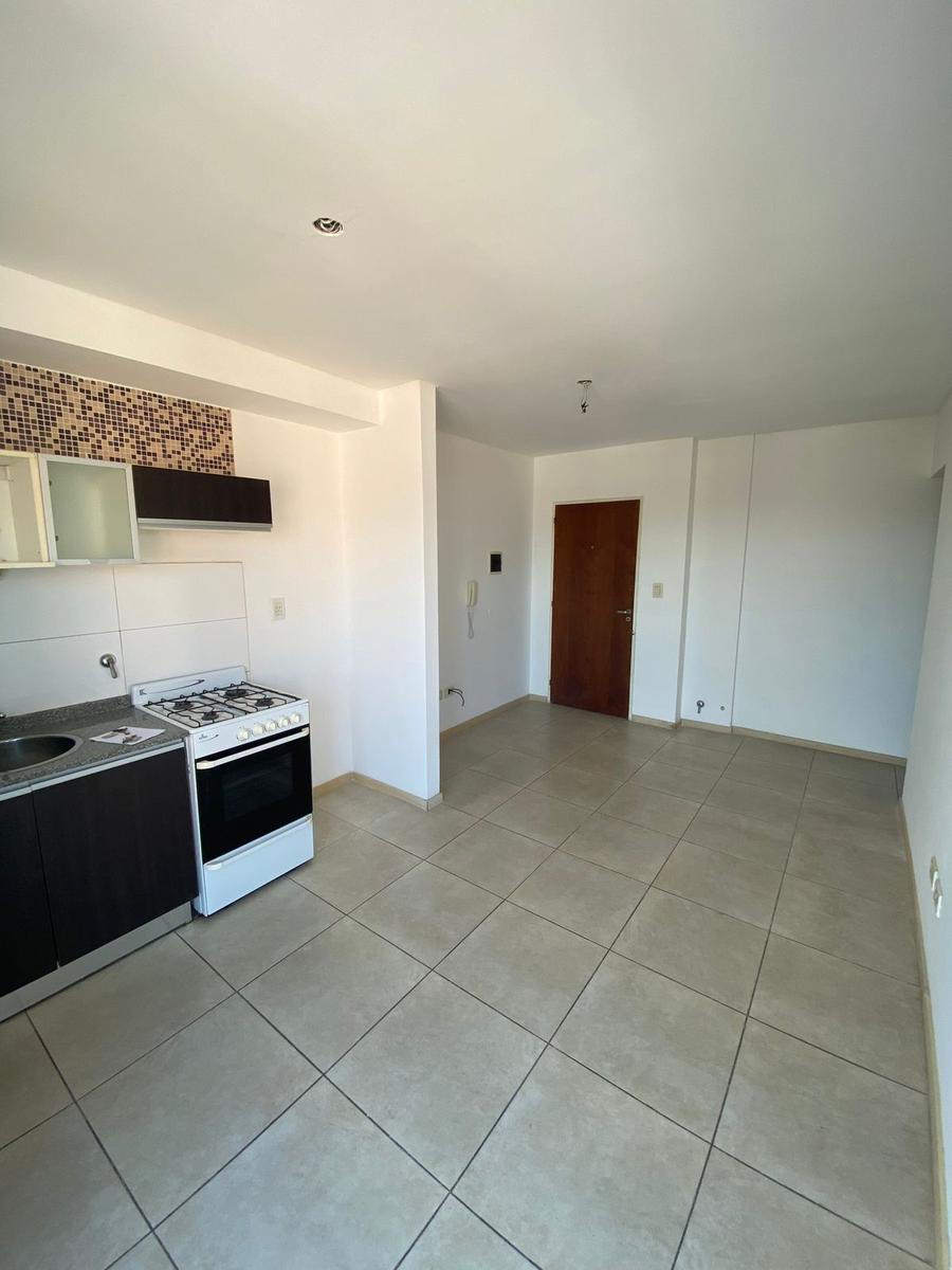 Venta Departamento 1 dormitorio Ricchieri 1199