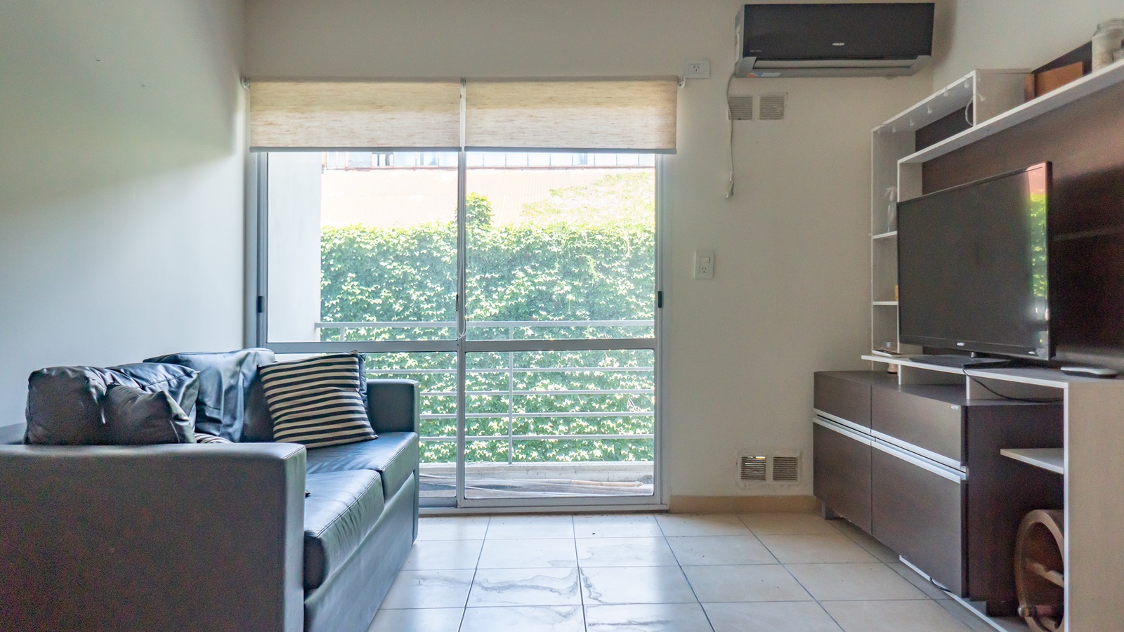 Venta departamento duplex 1 dormitorio terraza exclusiva lourdes