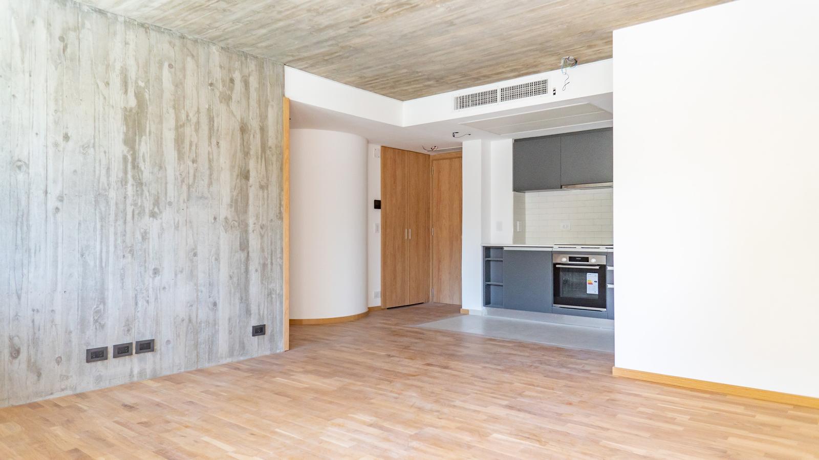 Venta departamento dos dormitorios balcón cochera estrenar