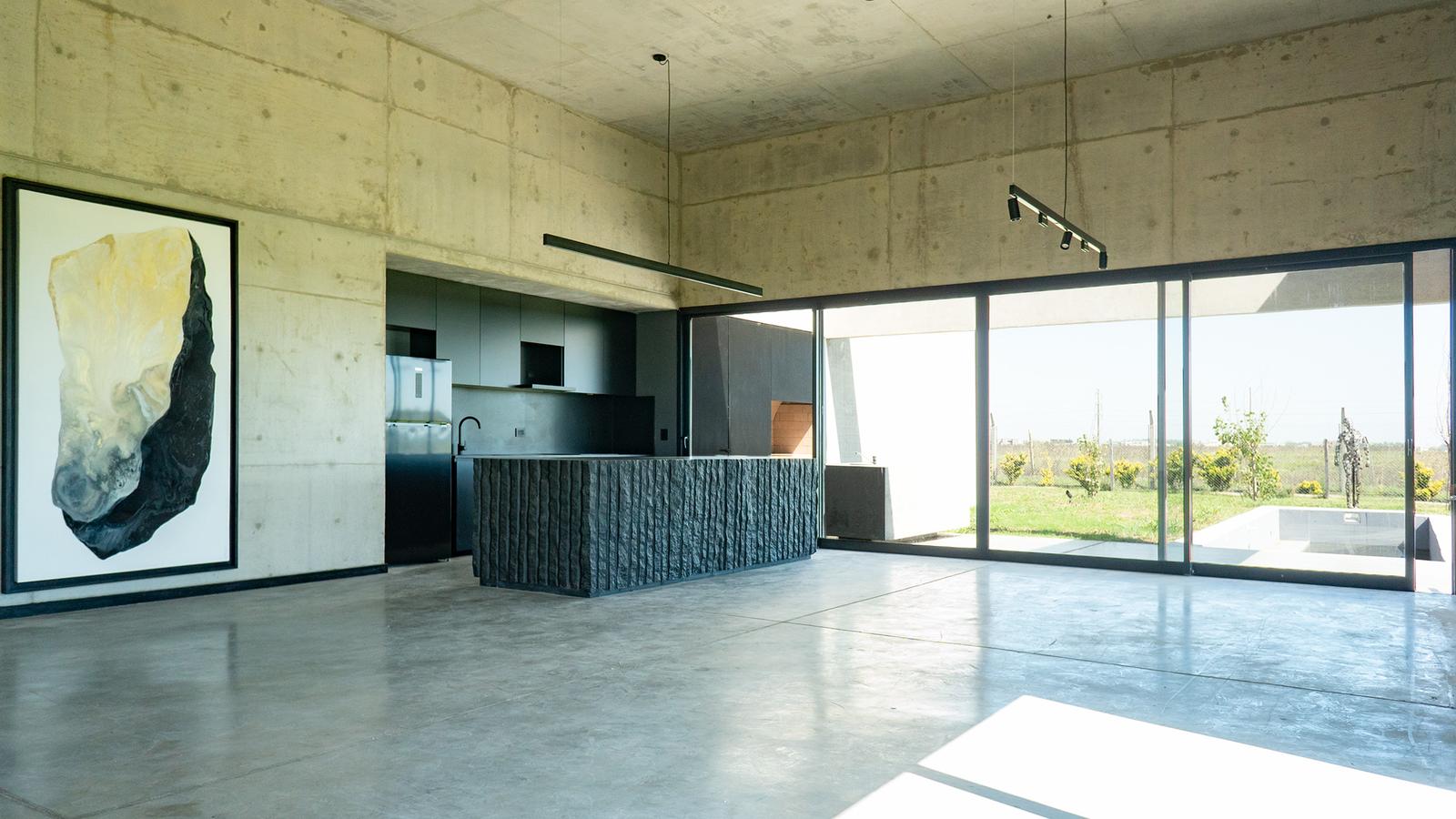 Venta casa 3 dormitorios La Finca - Funes