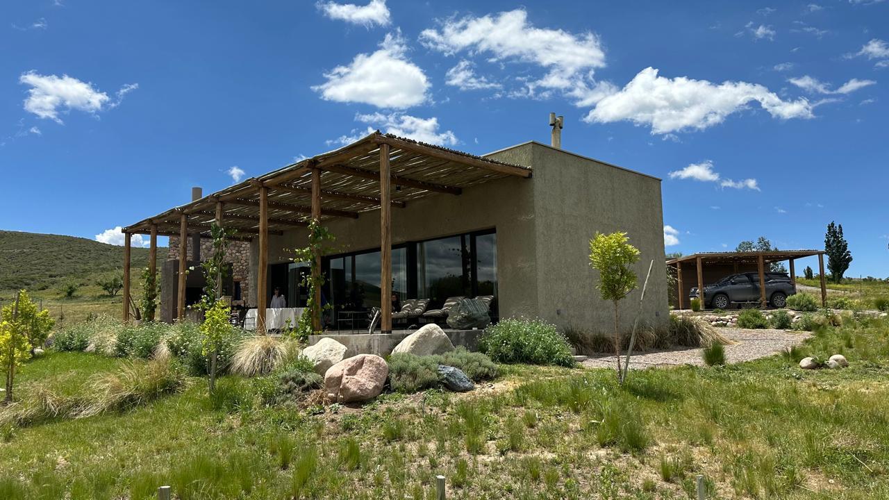 venta casa 3 dormitorios estancia atamisque tupungato mendoza