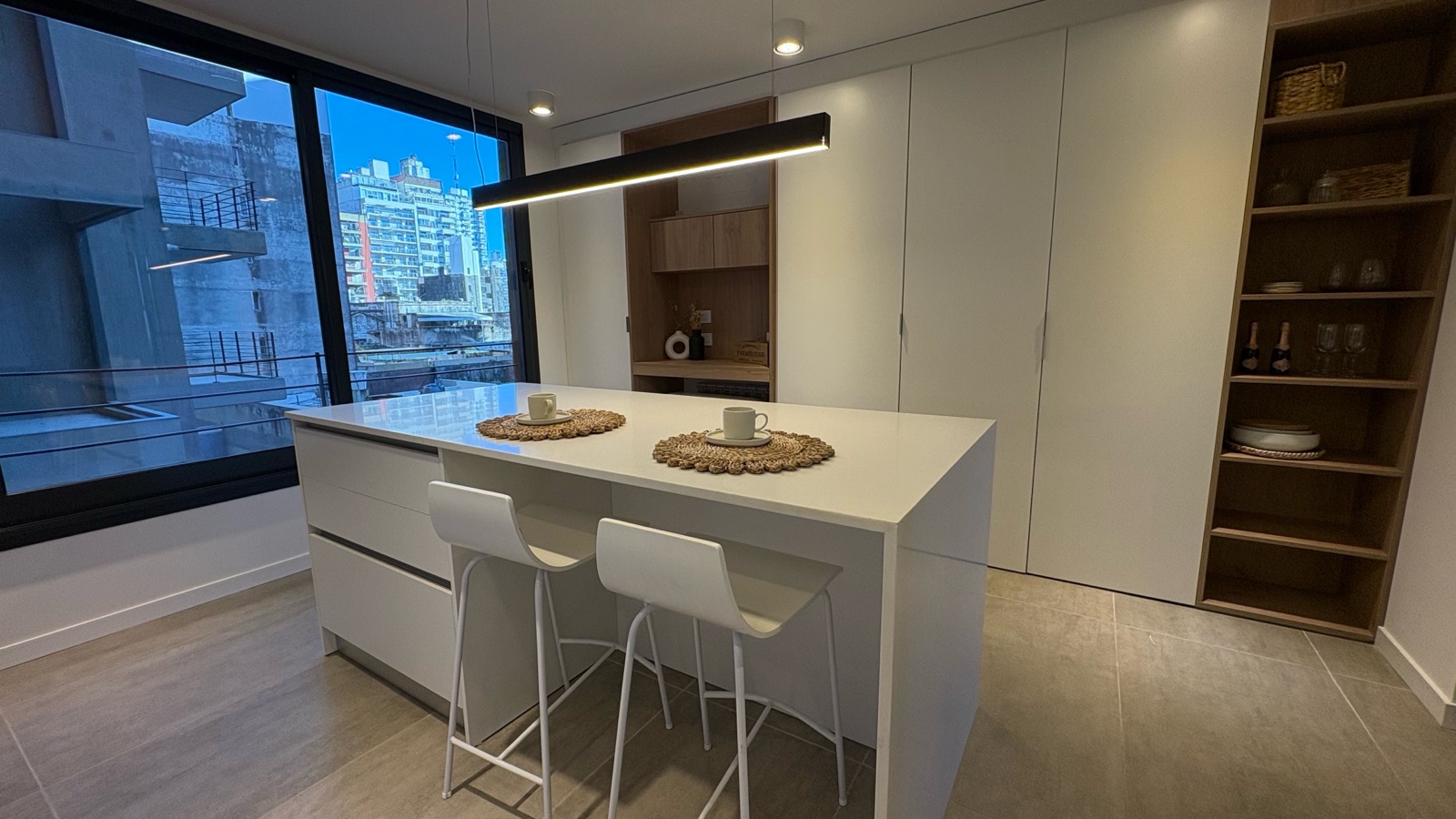 Venta Departamento 3 dormitorios con balcón al frente a estrenar. OPCIONAL COCHERA