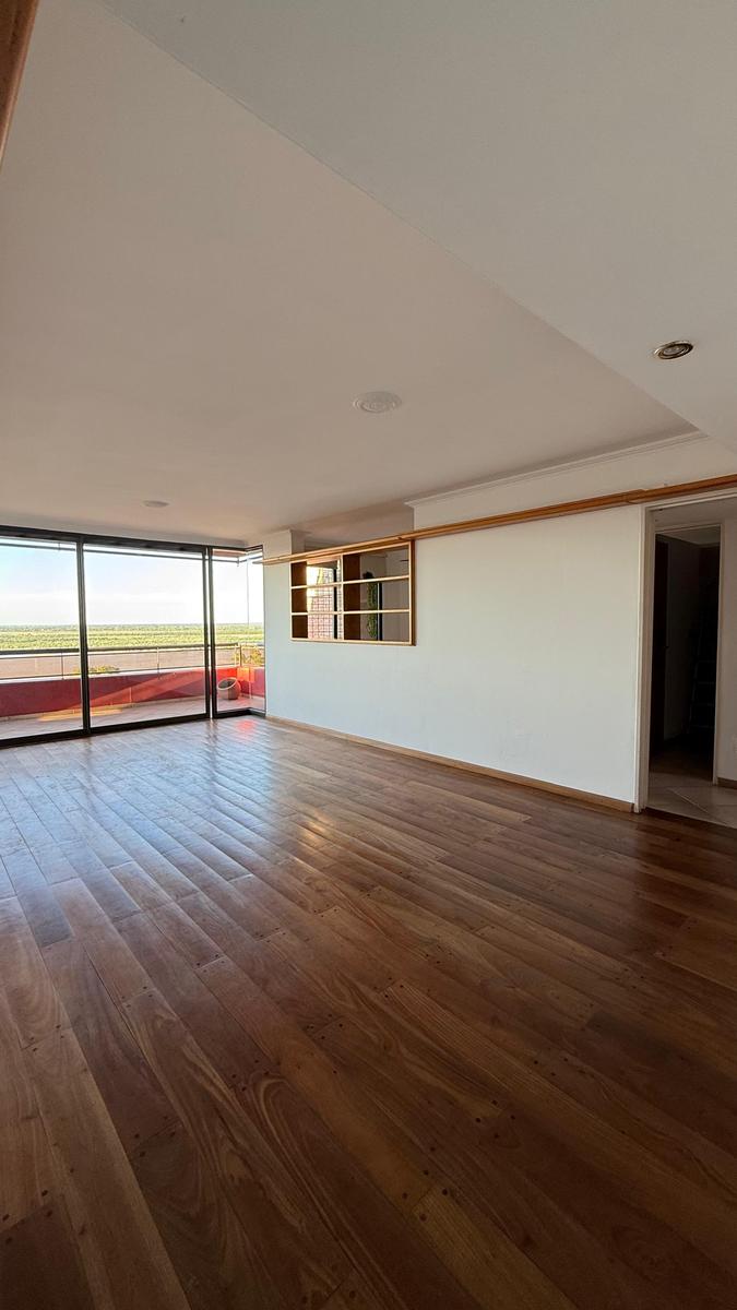 Piso exclusivo de 3 dormitorios con vista franca al río