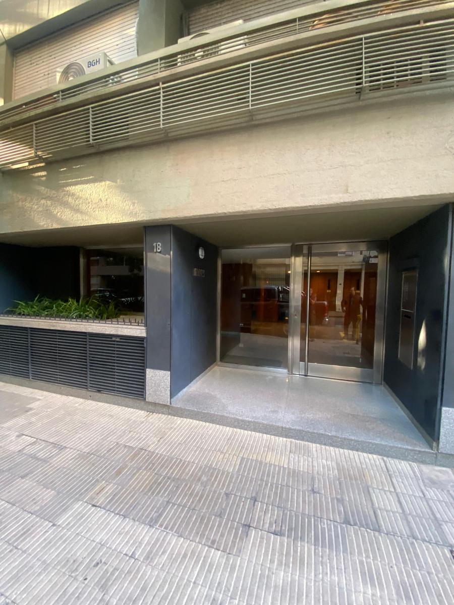 VENTA PISO EXCLUSIVO GRAN PATIO PARQUE URQUIZA