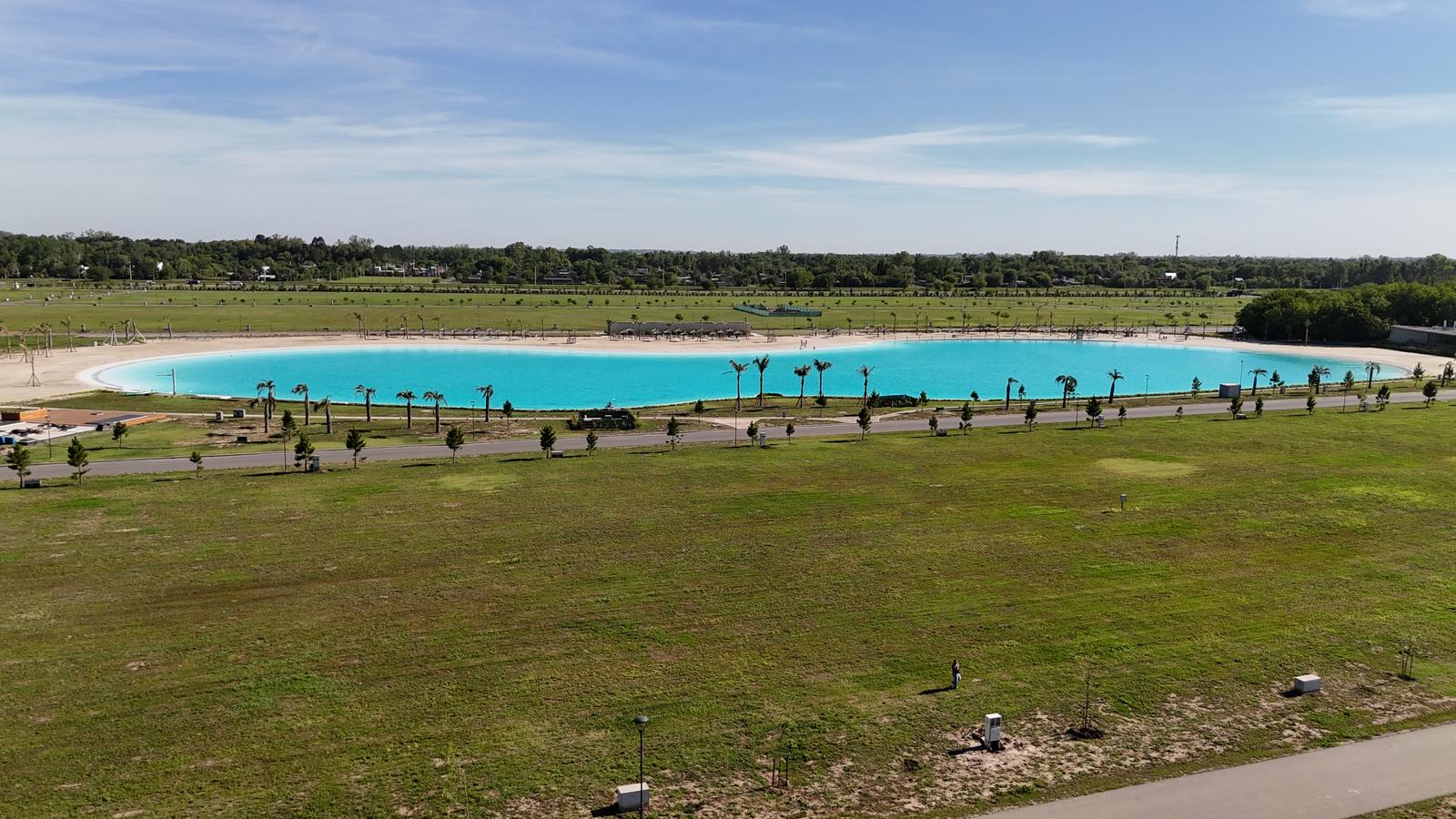 Venta terreno en Vida Crystal Lagoon fondo reservorio funes
